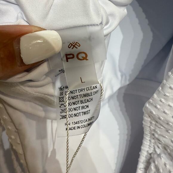 PQ Swim Sail White Vale One Piece Swimsuit Sz L NWT - Picture 4 of 12
